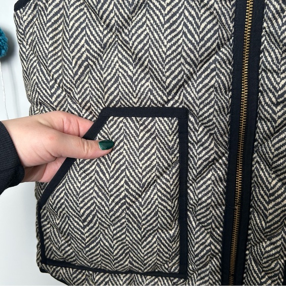J. Crew Herringbone Black Zip-Up Vest - Picture 4 of 6